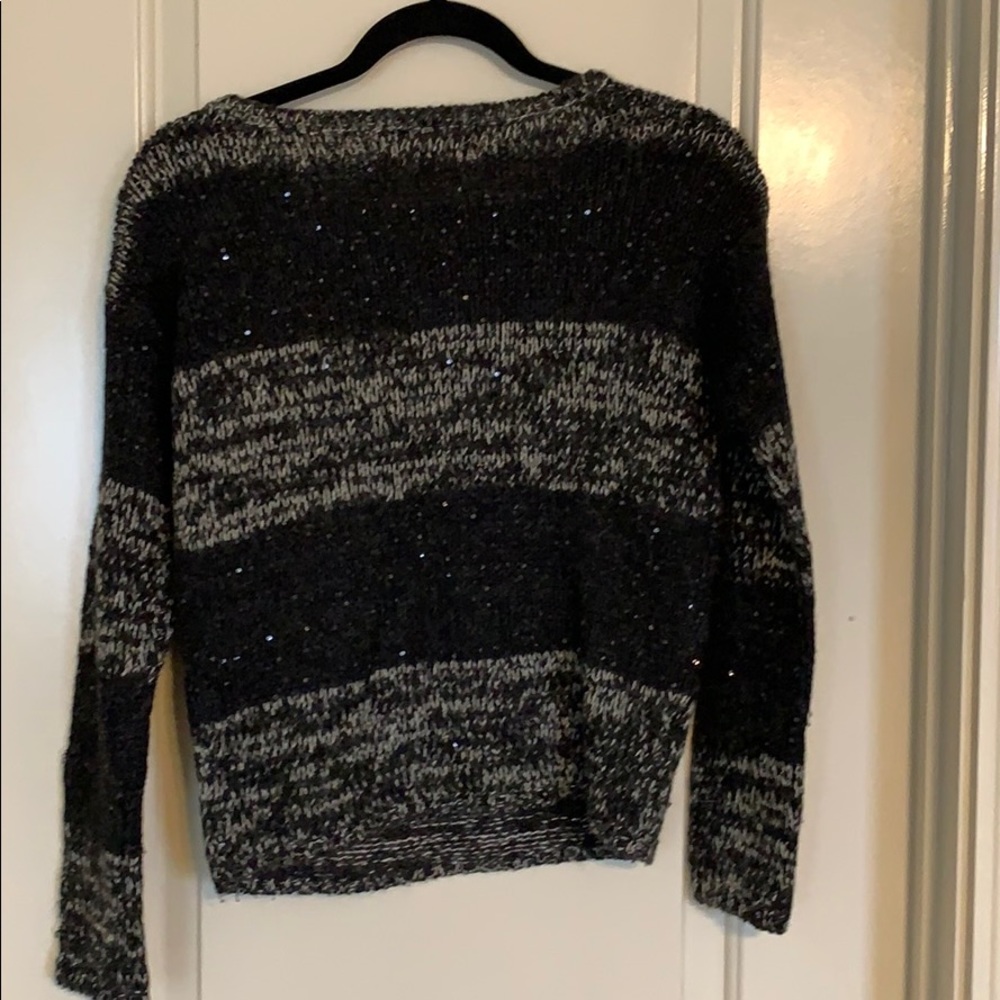 Loft sweater - Picture 3 of 3